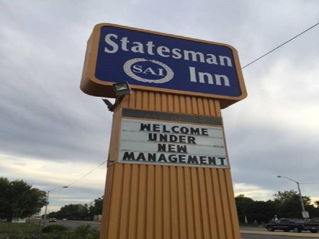 Statesman Inn Terre Haute Zewnętrze zdjęcie